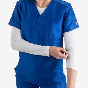 (SOLD) Scrub sleeves